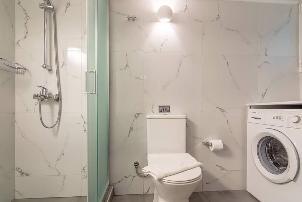 Bright Apartment For 6 Ppl In Αθήνα Εξωτερικό φωτογραφία